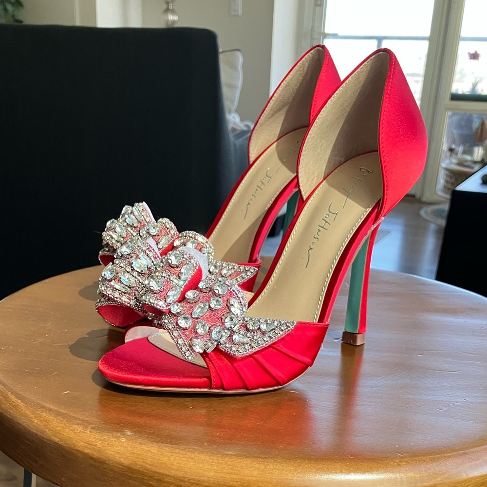 Elegant Red Satin Heels with Crystal Embellishments by Betsey Johnson